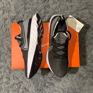 Nike React Infinity Run Flyknit CD4371-012